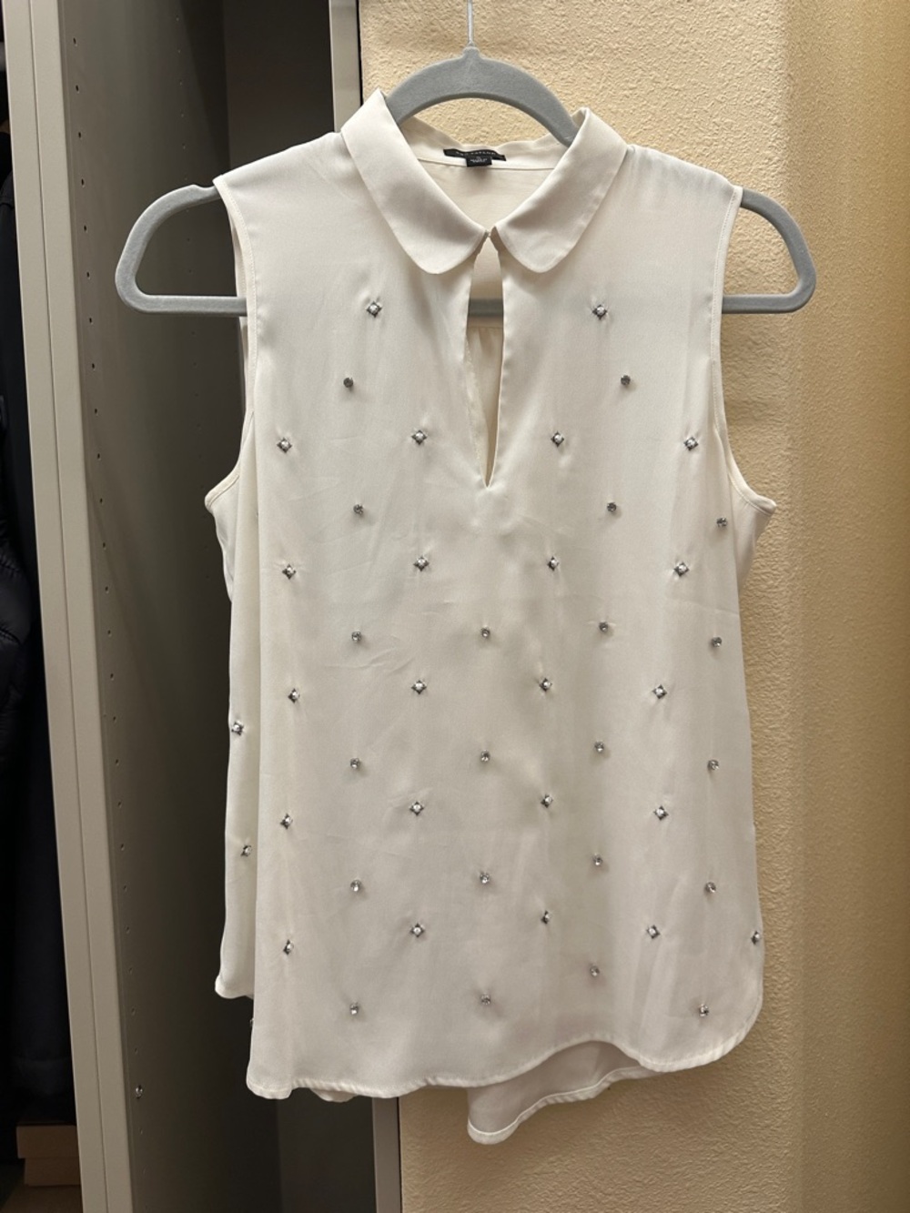 Ann Taylor Cream Sleeveless Collared Shell with Jewel Embellishments
